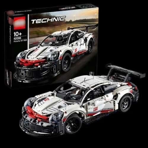 LEGO Technic Porsche 911 RSR